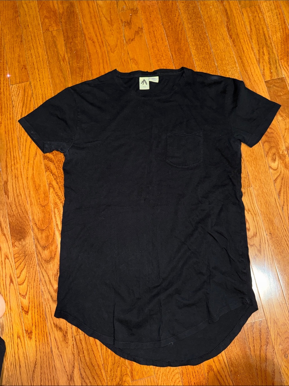 Urban Outfitters Black Short Sleeve Pocket Tee - Men's